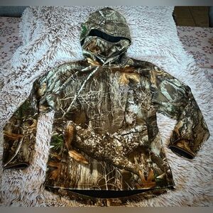 Realtree Edge Youth performance hoodie w/ built-in neck gaiter Size Medium (8)